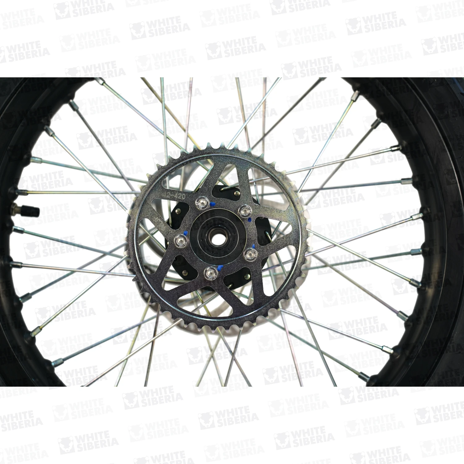 Комплект дорожных колёс 17 (СУПЕРМОТО)